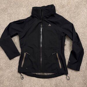 Black Nike ACG GORE-TEX Women's Storm-FIT ADV Rain Jacket Size Medium